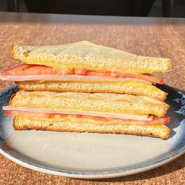 Ham, Cheese & Tomato Sandwich Toasted